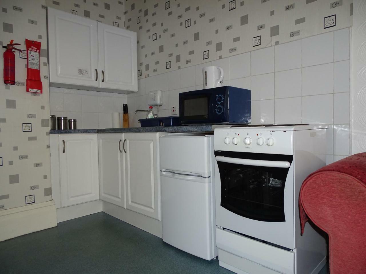 Beeton Villas Holiday Apartments 黑潭 外观 照片